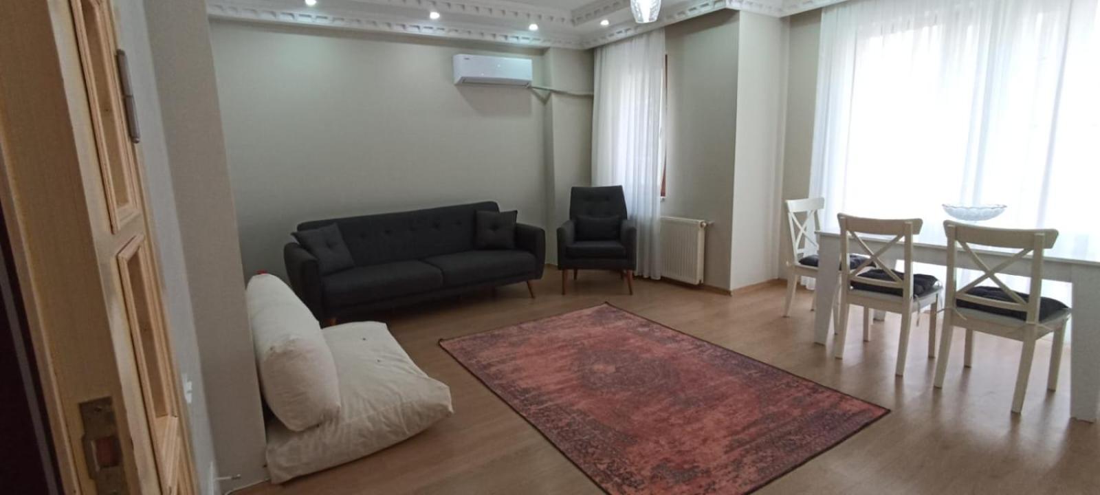 Historic Heart Apartment *